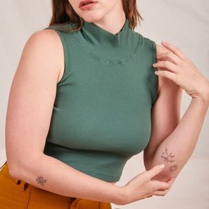 Big Bud Press Sleeveless Turtleneck Crop Small
